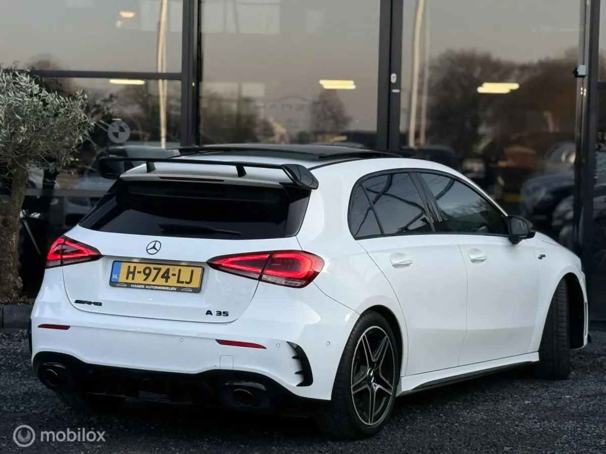 AMG 35 4MATIC Premium Plus