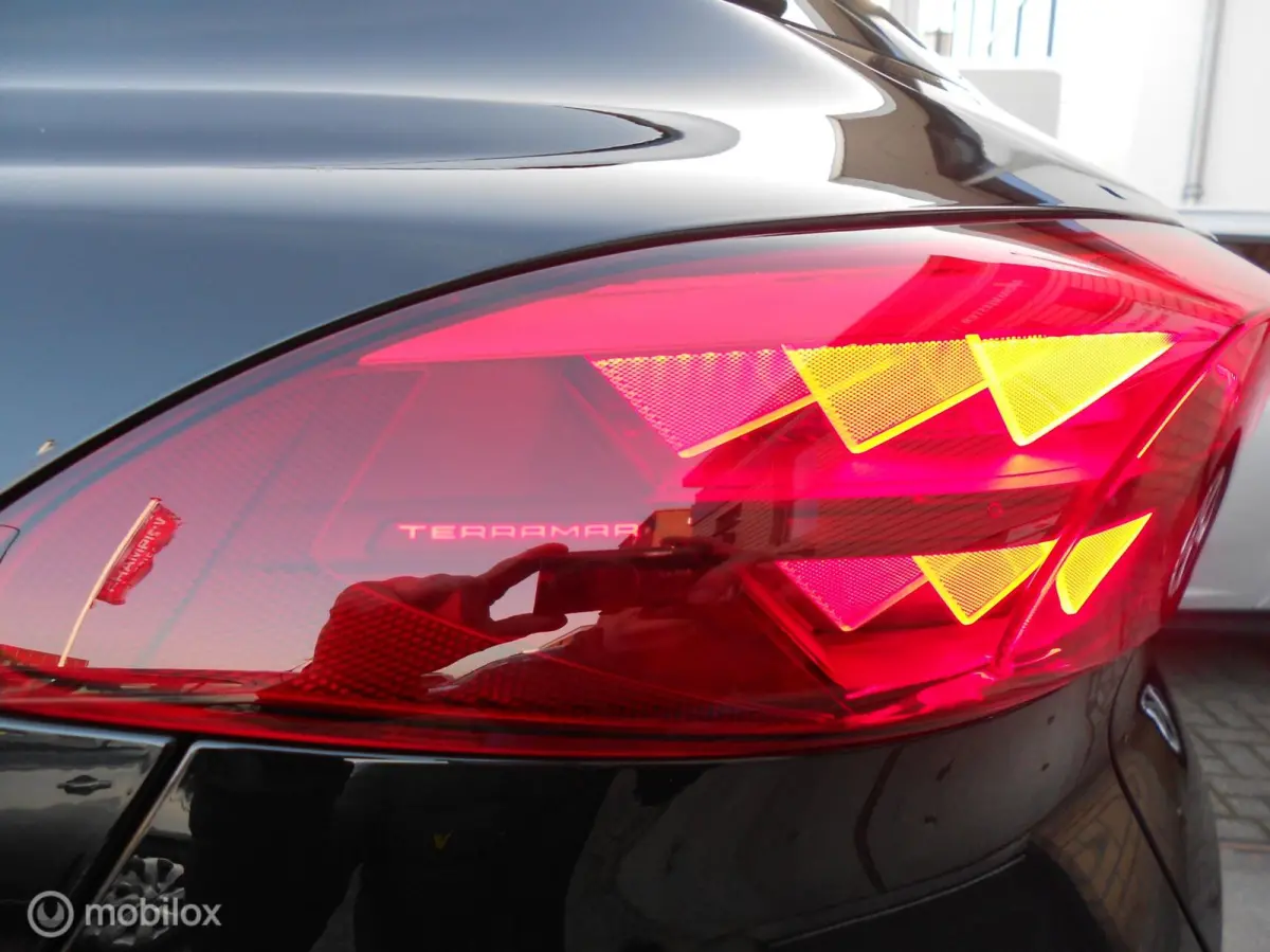 1.5 TSI e-Hybrid VZ Performance 272 PK trekh.