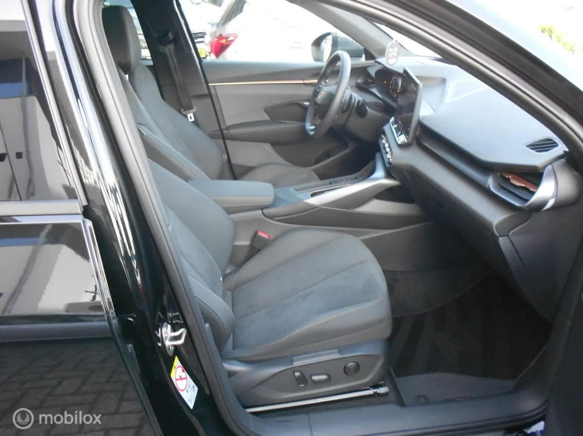 1.5 TSI e-Hybrid VZ Performance 272 PK trekh.