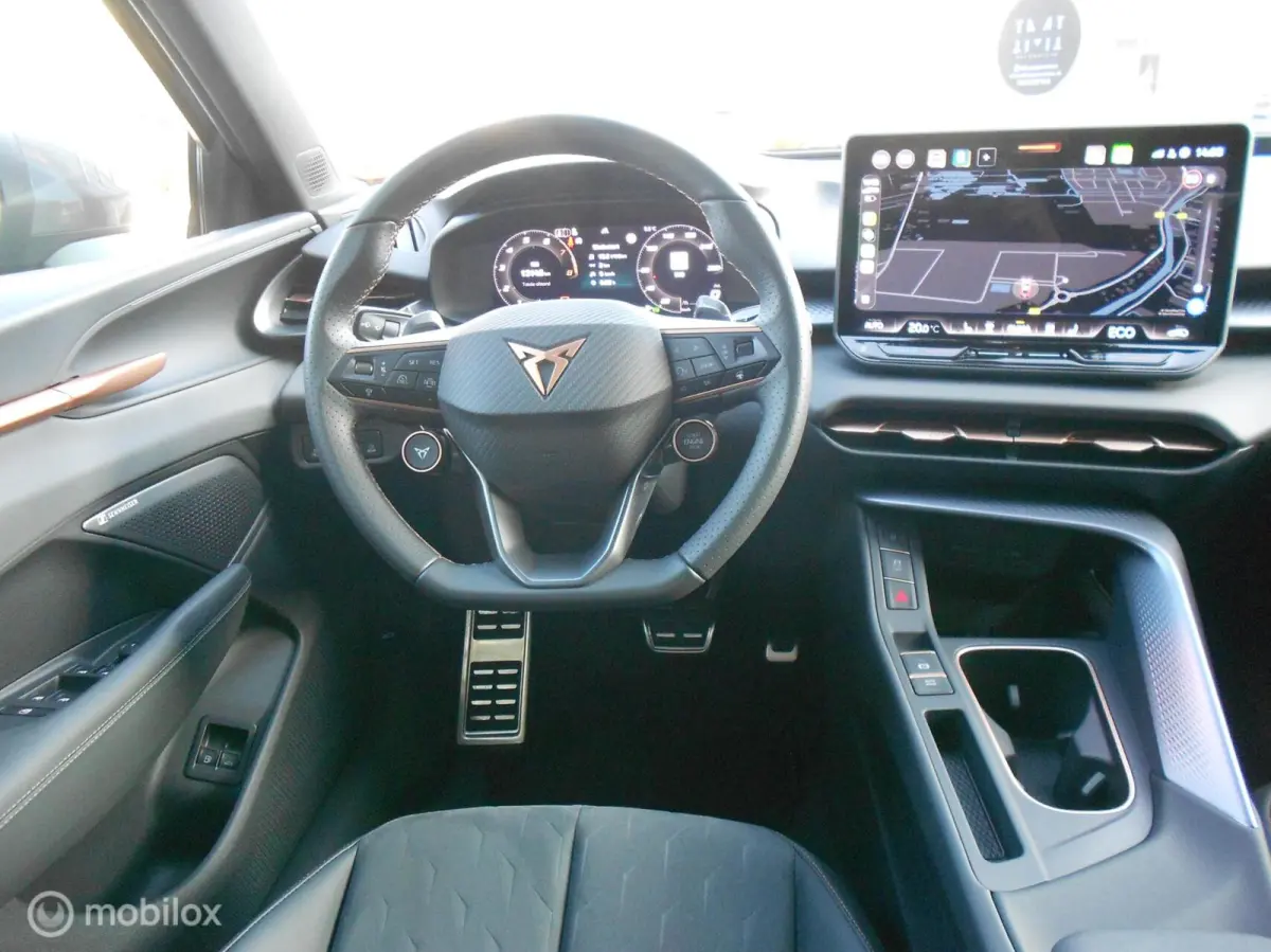 1.5 TSI e-Hybrid VZ Performance 272 PK trekh.