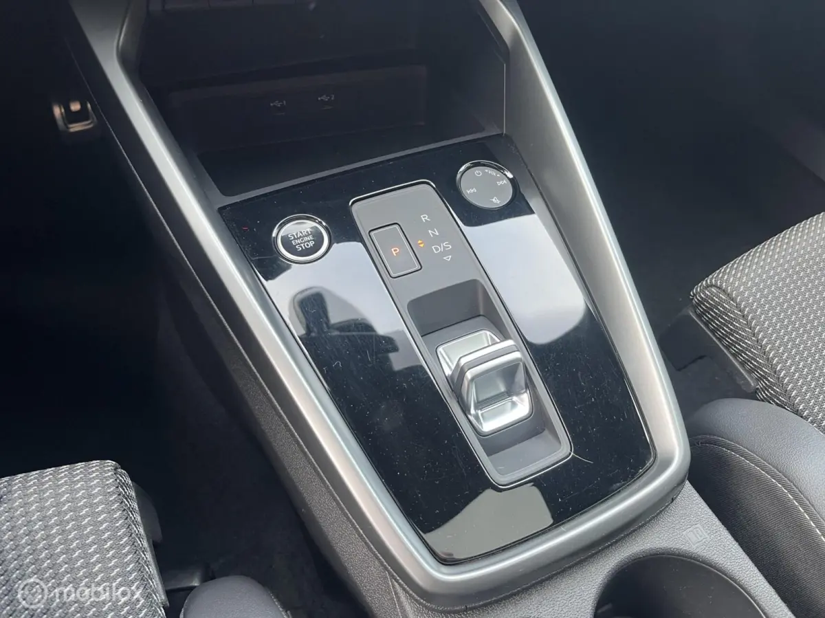 40 TFSI e S-LINE PANO-DAK*ACC*CAMERA*PDC*