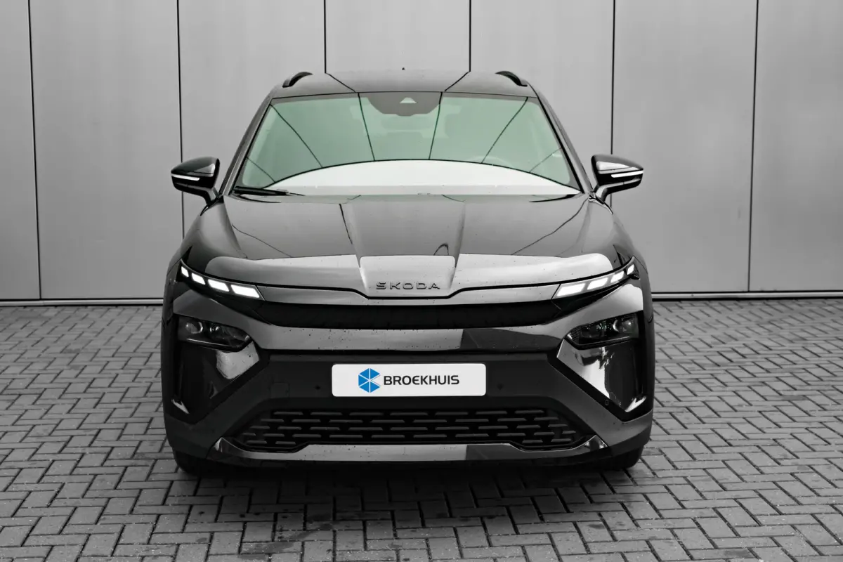 Sportline | Cruise control met speedlimiter | Driving mode select | Parkeersensoren voor en achter