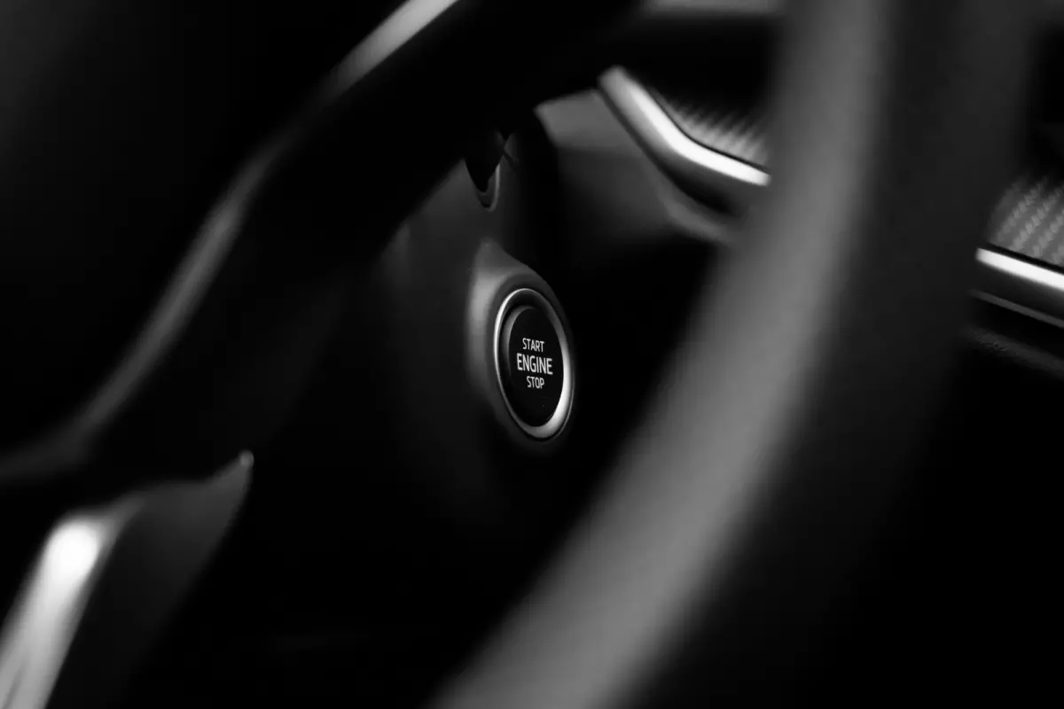 Sportline | Cruise control met speedlimiter | Driving mode select | Parkeersensoren voor en achter