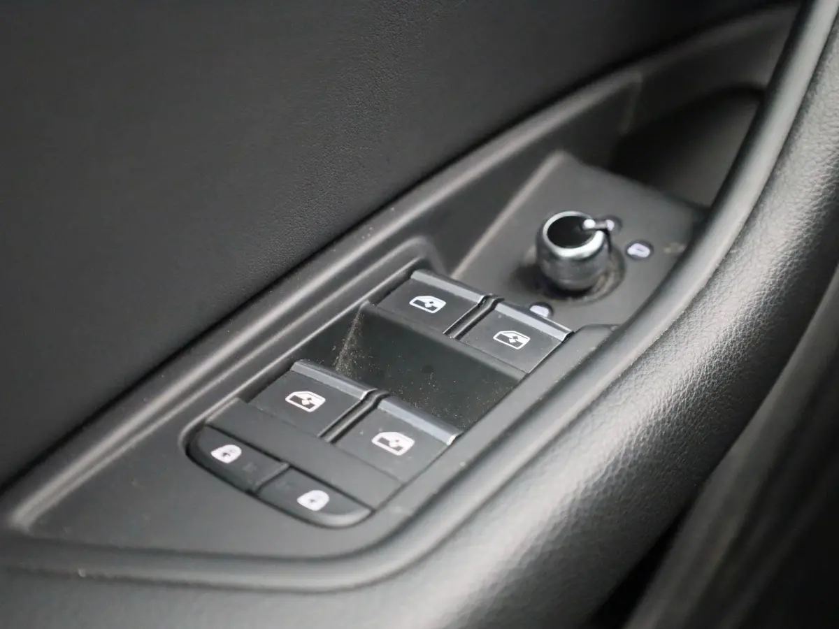 35 TFSI S edition Competition l Demo l Cruise control l Navigatie l Stoelverwarming l Airco l Audi sound system l Audi virtual cockpit plus l Parkeersensoren l Alarm Klasse III l Optiekpakke