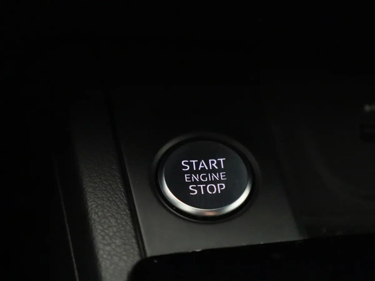 35 TFSI S edition Competition l Demo l Cruise control l Navigatie l Stoelverwarming l Airco l Audi sound system l Audi virtual cockpit plus l Parkeersensoren l Alarm Klasse III l Optiekpakke