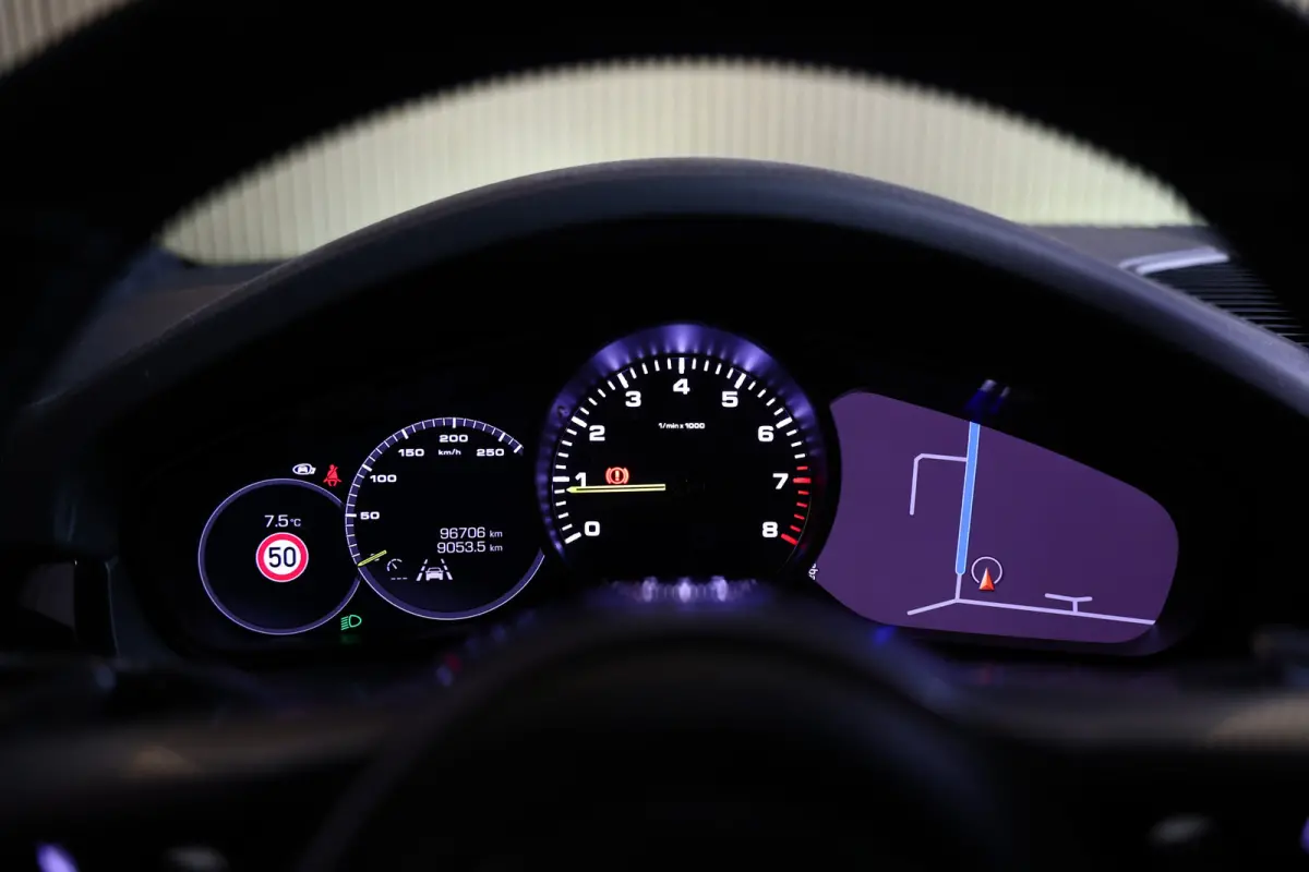 3.0 E-Hybrid KRIJT NAVI CAMERA TREKHAAK CARPLAY "20