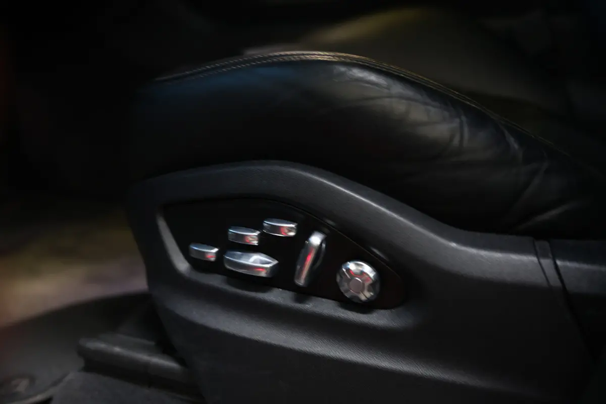 3.0 E-Hybrid KRIJT NAVI CAMERA TREKHAAK CARPLAY "20