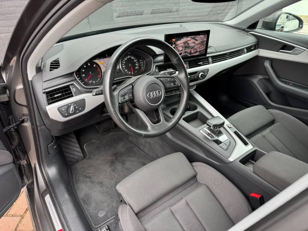 40 TFSI Pro S-Line **PANODAK + CARPLAY**