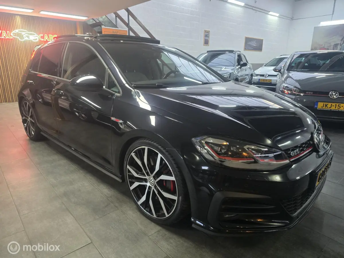 2.0 TSI GTI Performance/ Pano/ Acc/ Virtual