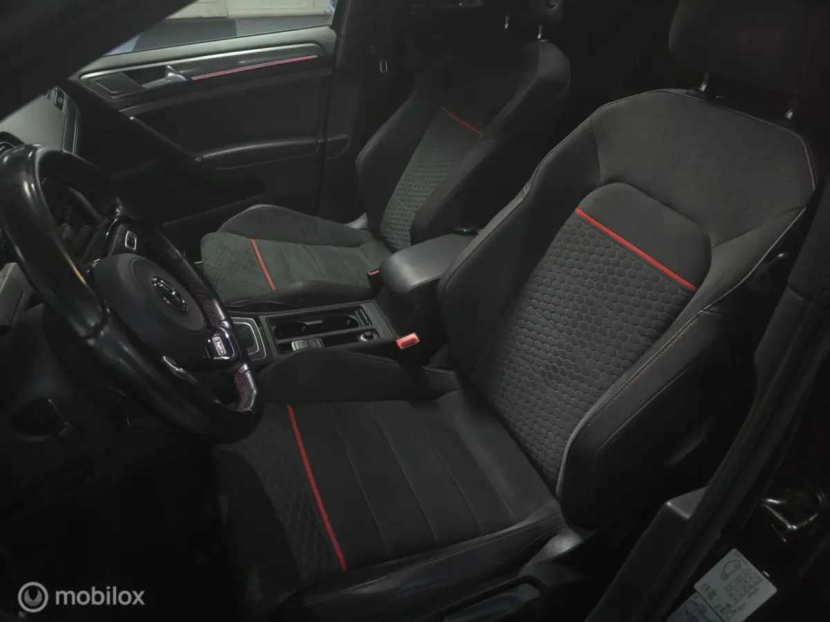 2.0 TSI GTI Performance/ Pano/ Acc/ Virtual