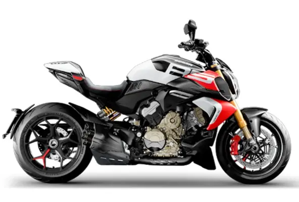 V4 RS