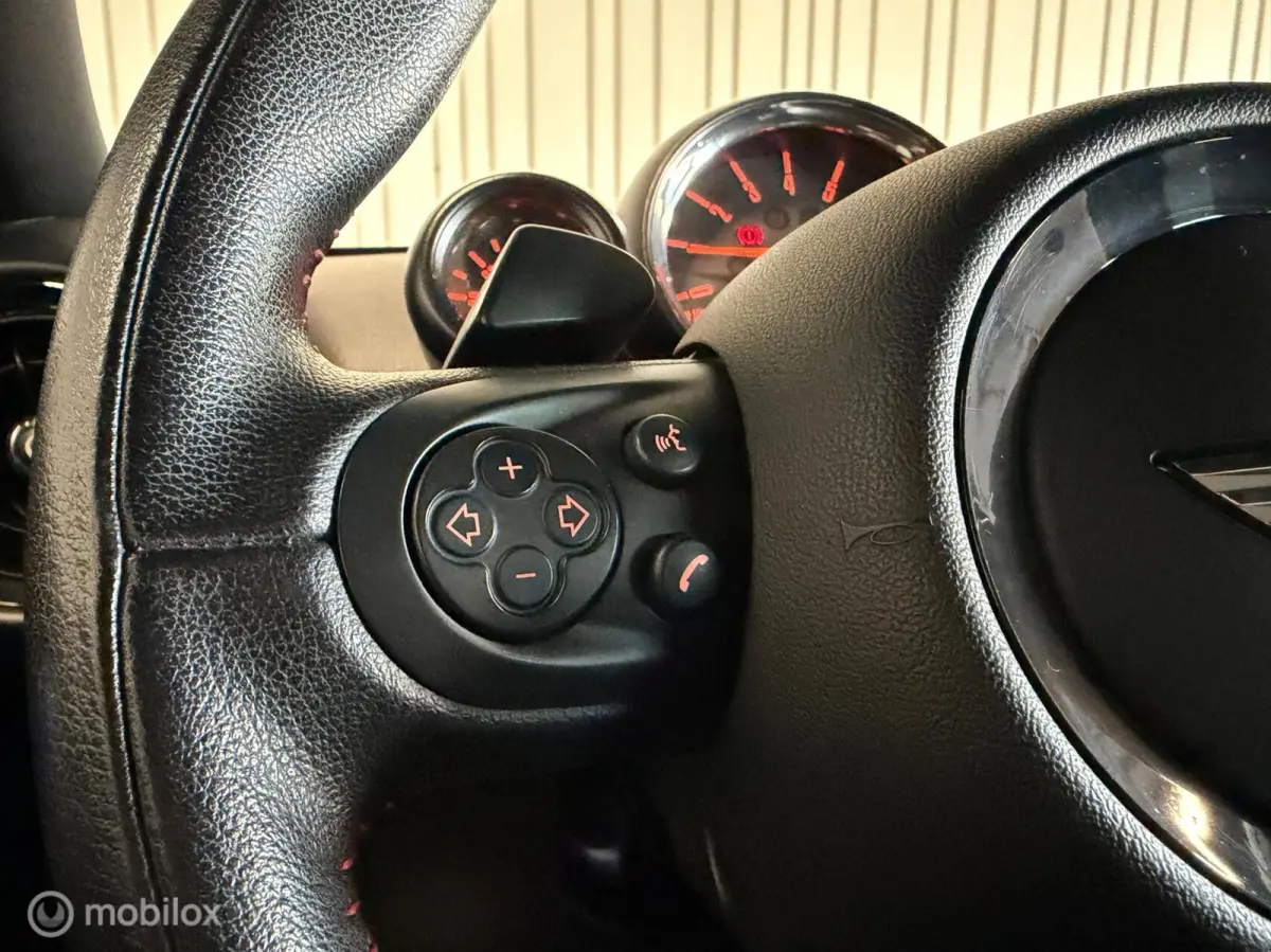 1.6 John Cooper Works ALL4 Chili