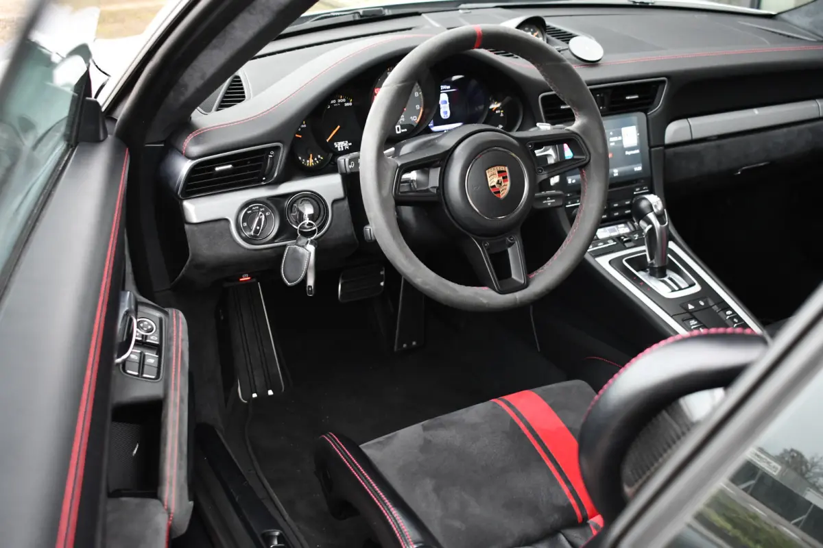 4.0 GT3 Clubsport | iPE-exhaust | Lift | Chrono | Bose | Schaalzetels