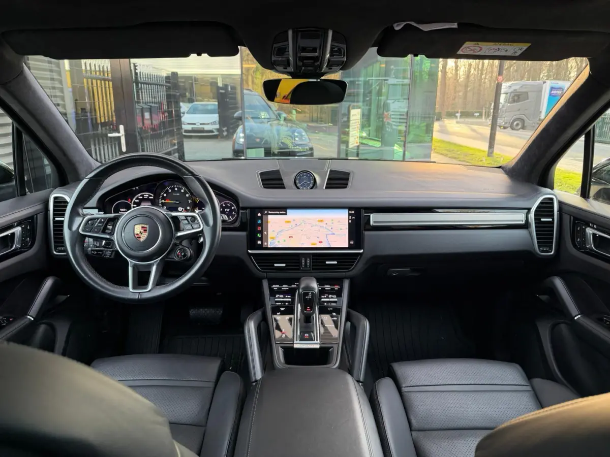 3.0 E-Hybrid Platinum Edition Approved 9-27