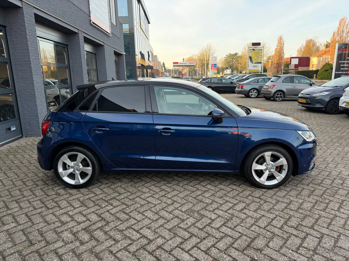 1.0 TFSI Leer|Stoelvw|Navi|Pdc|5Drs