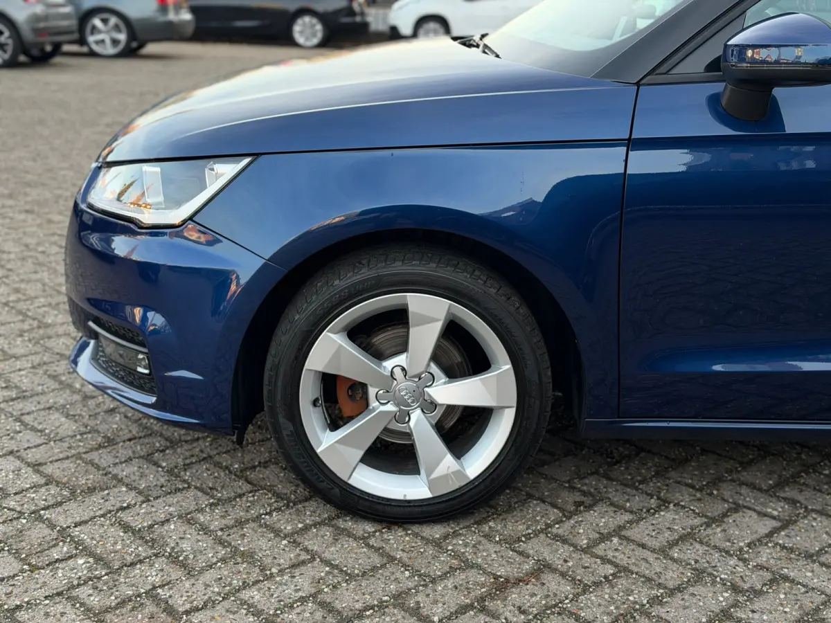 1.0 TFSI Leer|Stoelvw|Navi|Pdc|5Drs