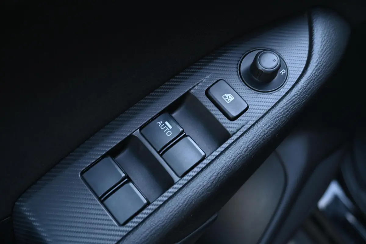 2.0 SkyActiv-G 120 SkyLease+