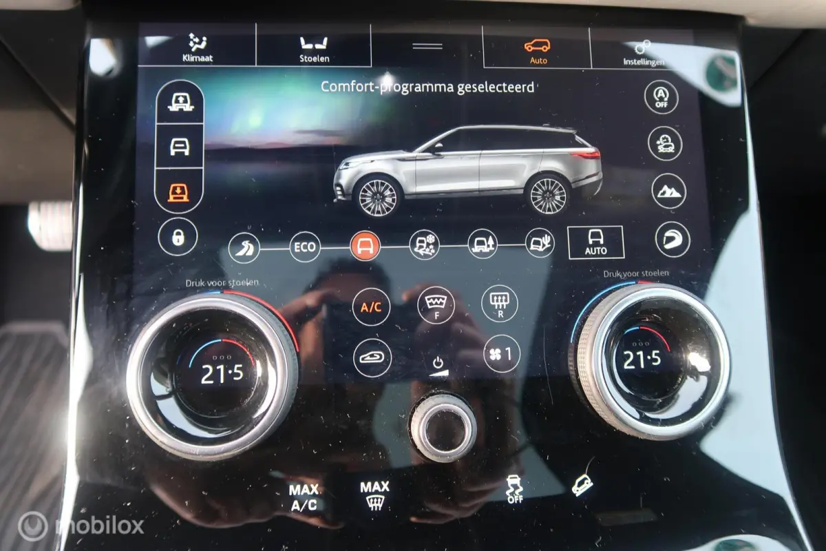 3.0 V6 AWD R-Dynamic HSE