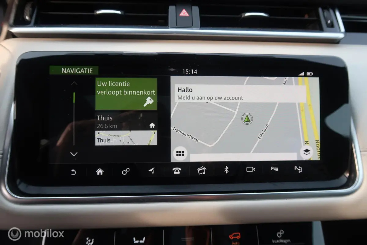 3.0 V6 AWD R-Dynamic HSE
