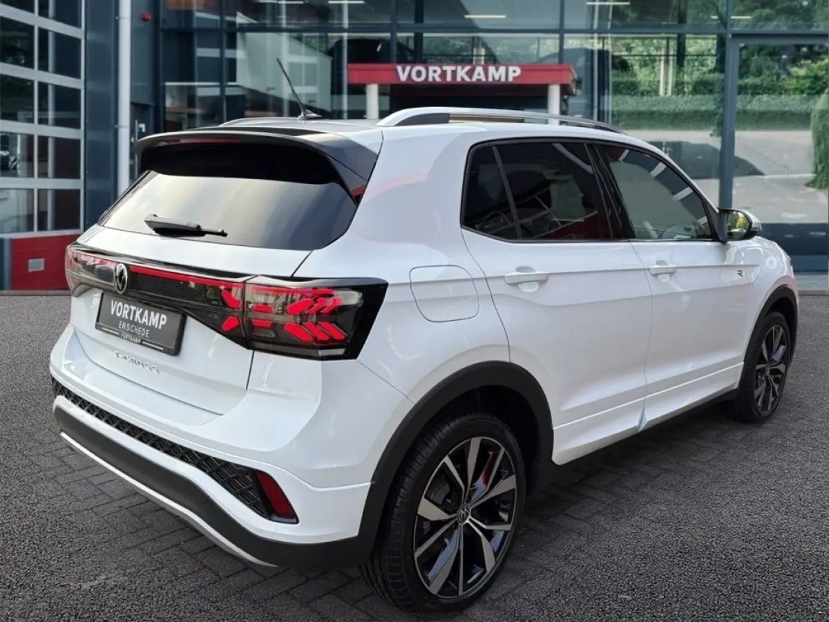 1.5 TSI DSG R-LINE TREKHAAK/CAMERA/CARPLAY/ACC/STOELVERW