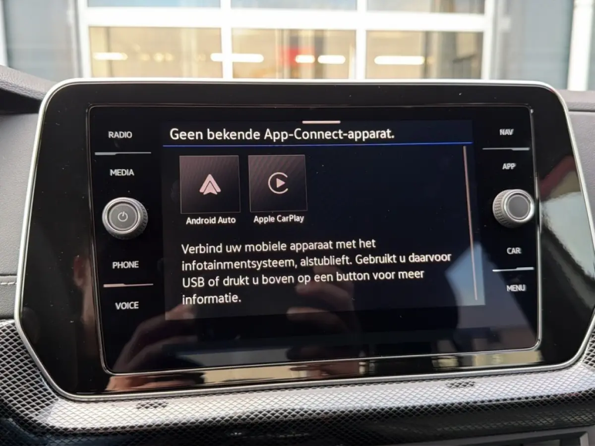 1.5 TSI DSG R-LINE TREKHAAK/CAMERA/CARPLAY/ACC/STOELVERW