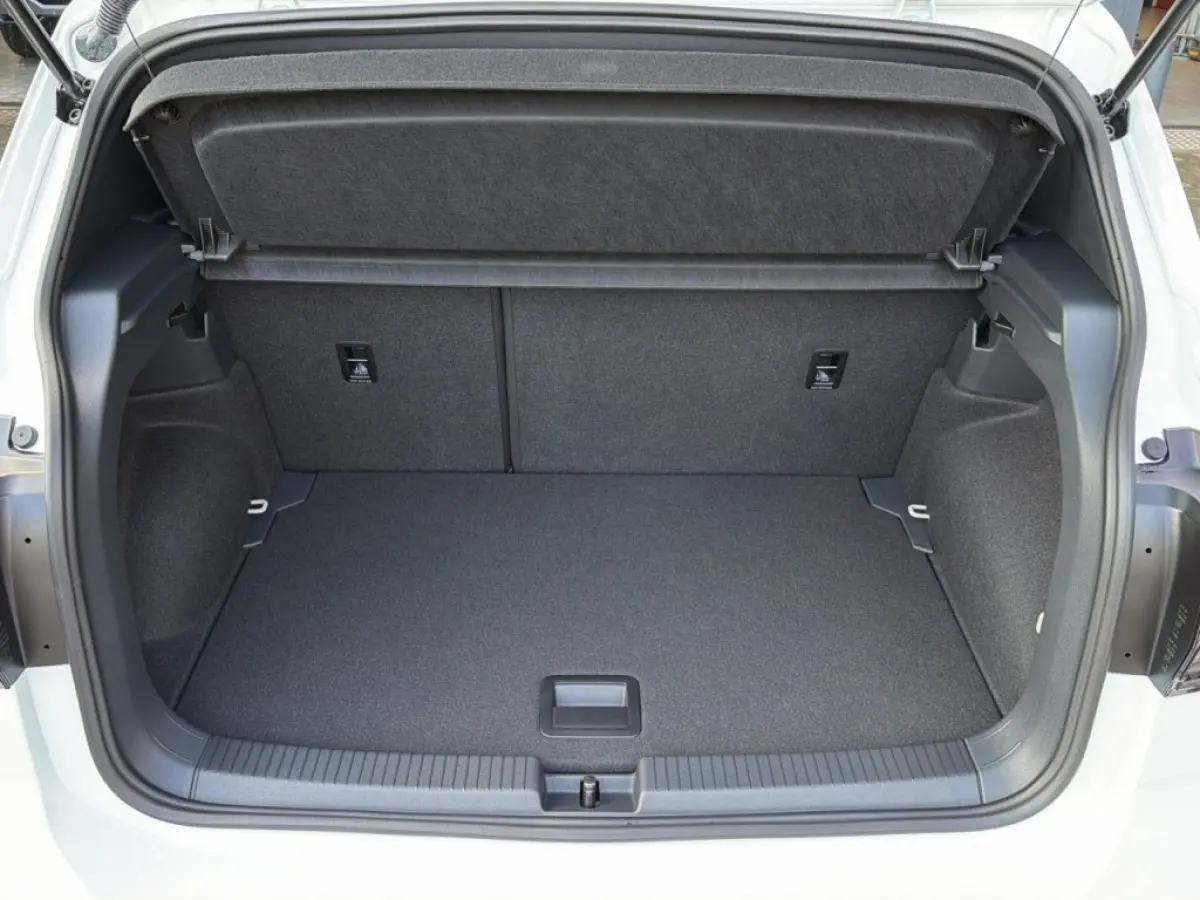 1.5 TSI DSG R-LINE TREKHAAK/CAMERA/CARPLAY/ACC/STOELVERW