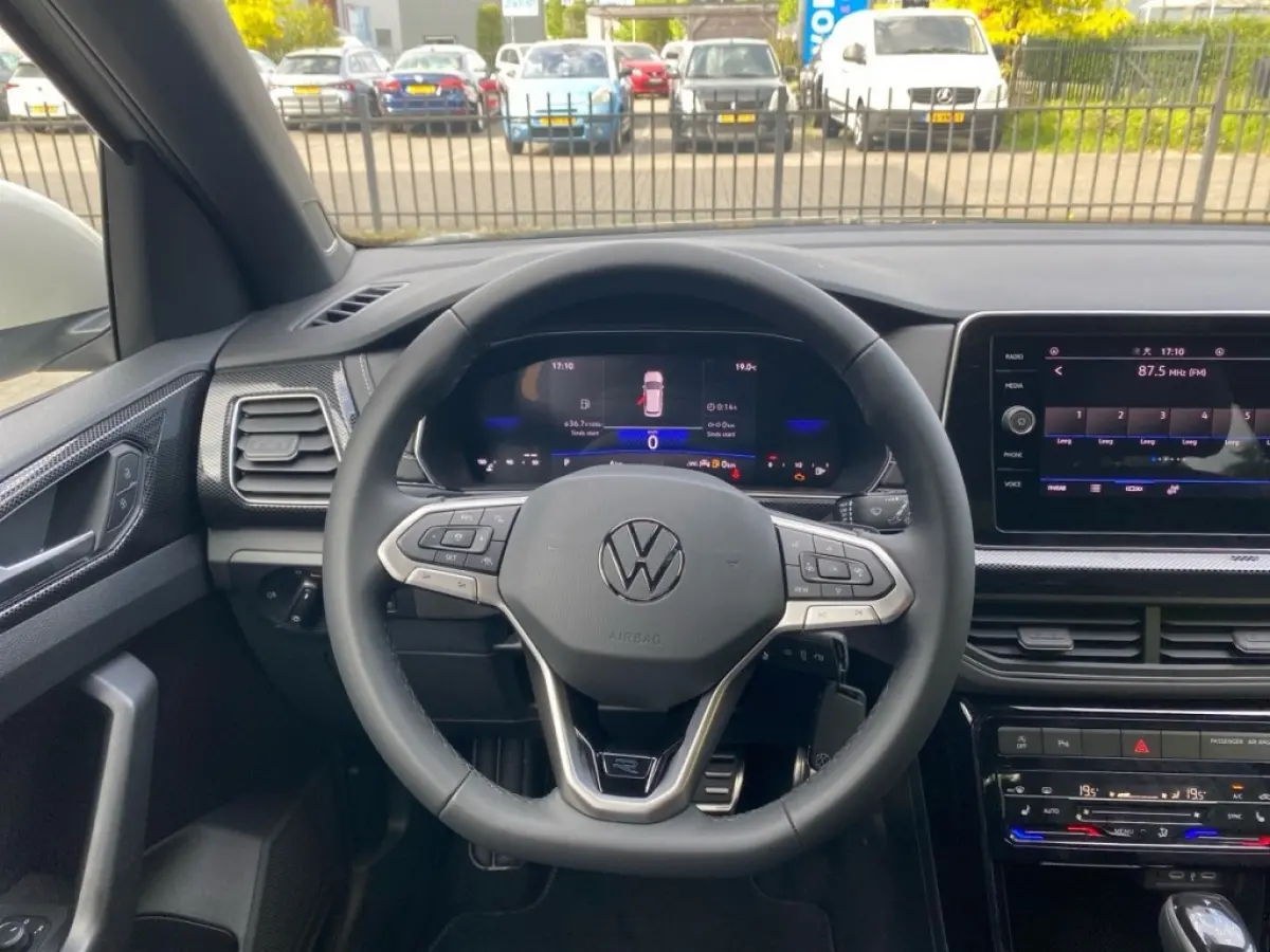 1.5 TSI DSG R-LINE TREKHAAK/CAMERA/CARPLAY/ACC/STOELVERW
