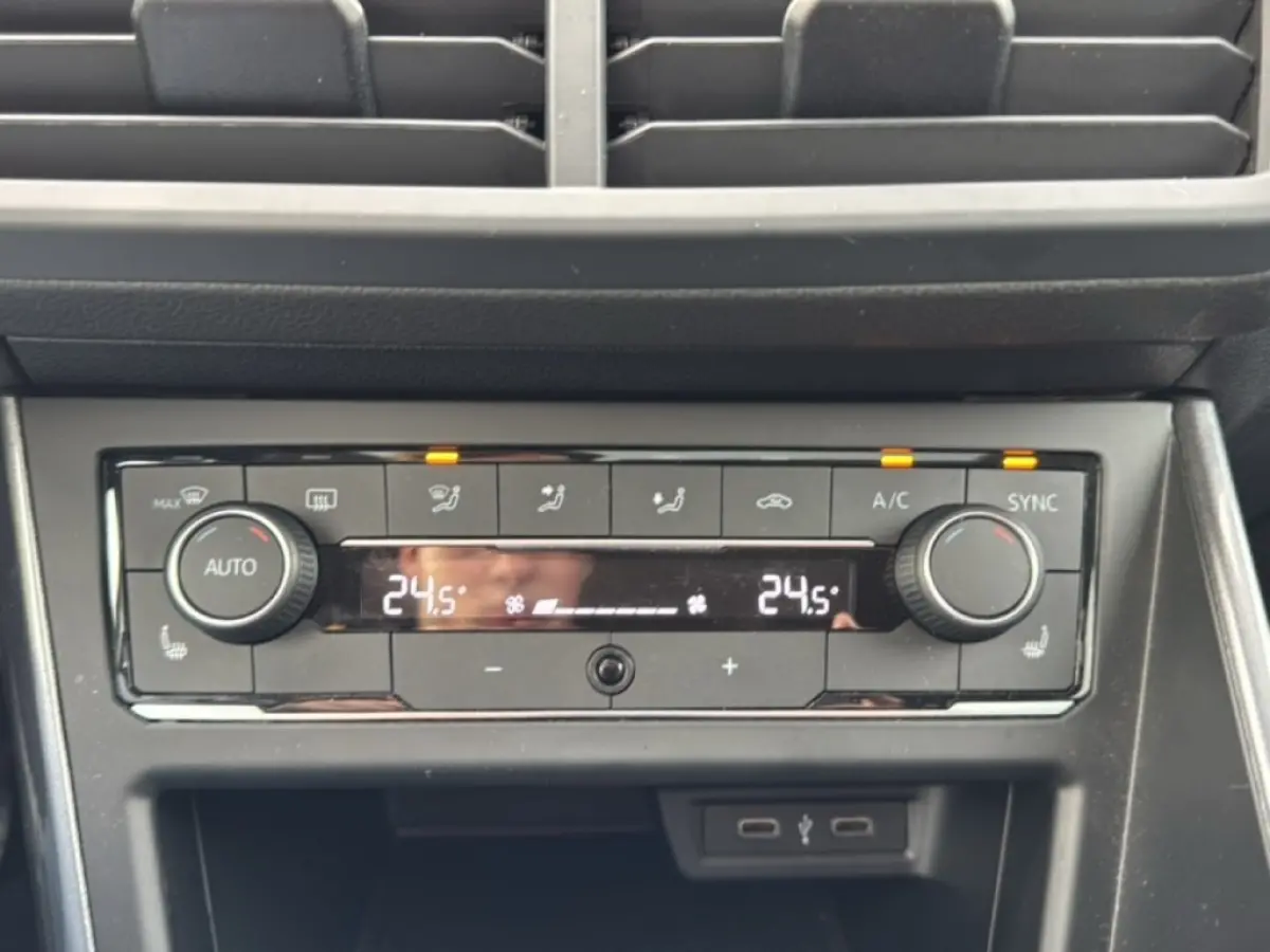 1.0 TSI HIGHLINE OPENDAK/ACC/STOELVERW/PDC/NAVI/CARPLAY