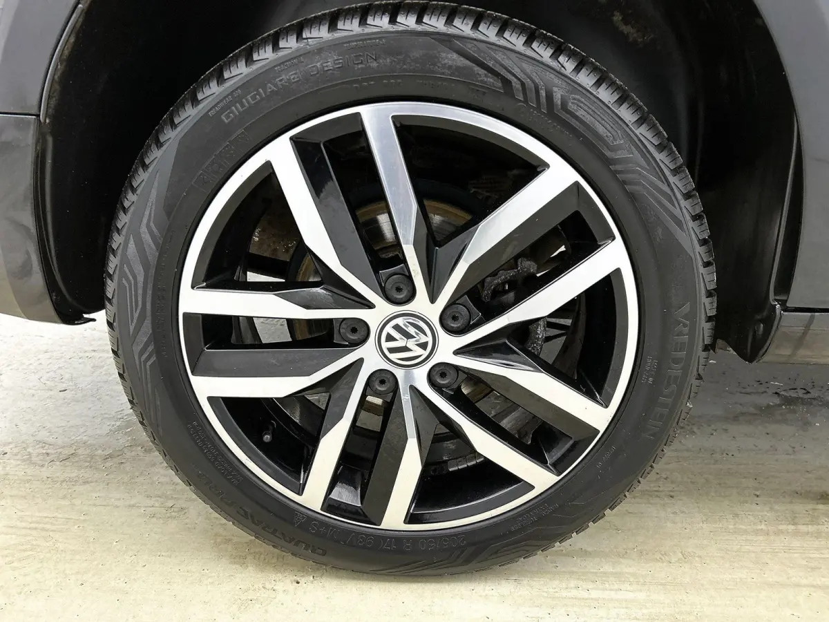 2.0 TDI L1H1 C-Edition 102PK | Automaat | Airco | Multifunctioneel stuurwiel | DAB+ | Navigatie | Parkeersensoren achter | Voorruitverwarming | Achterruitverwarming | Parkeersensoren achter 