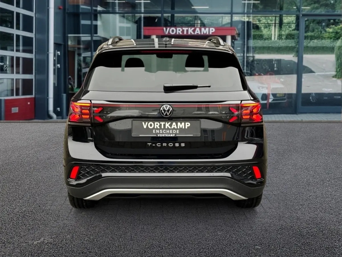 1.5 TSI DSG R-LINE AFN.TREKHAAK/IQ-LIGHTS/CAMERA/ACC/KEY-LESS