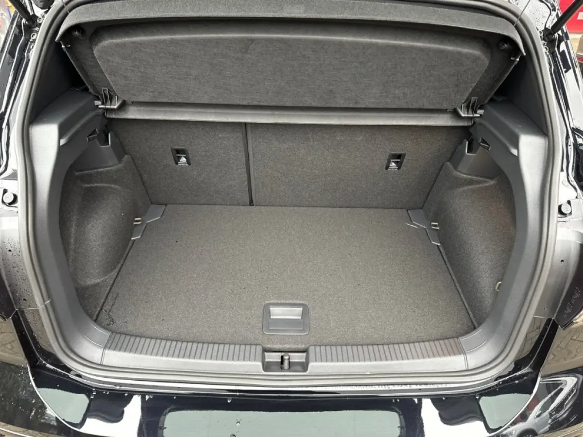 1.5 TSI DSG R-LINE AFN.TREKHAAK/IQ-LIGHTS/CAMERA/ACC/KEY-LESS