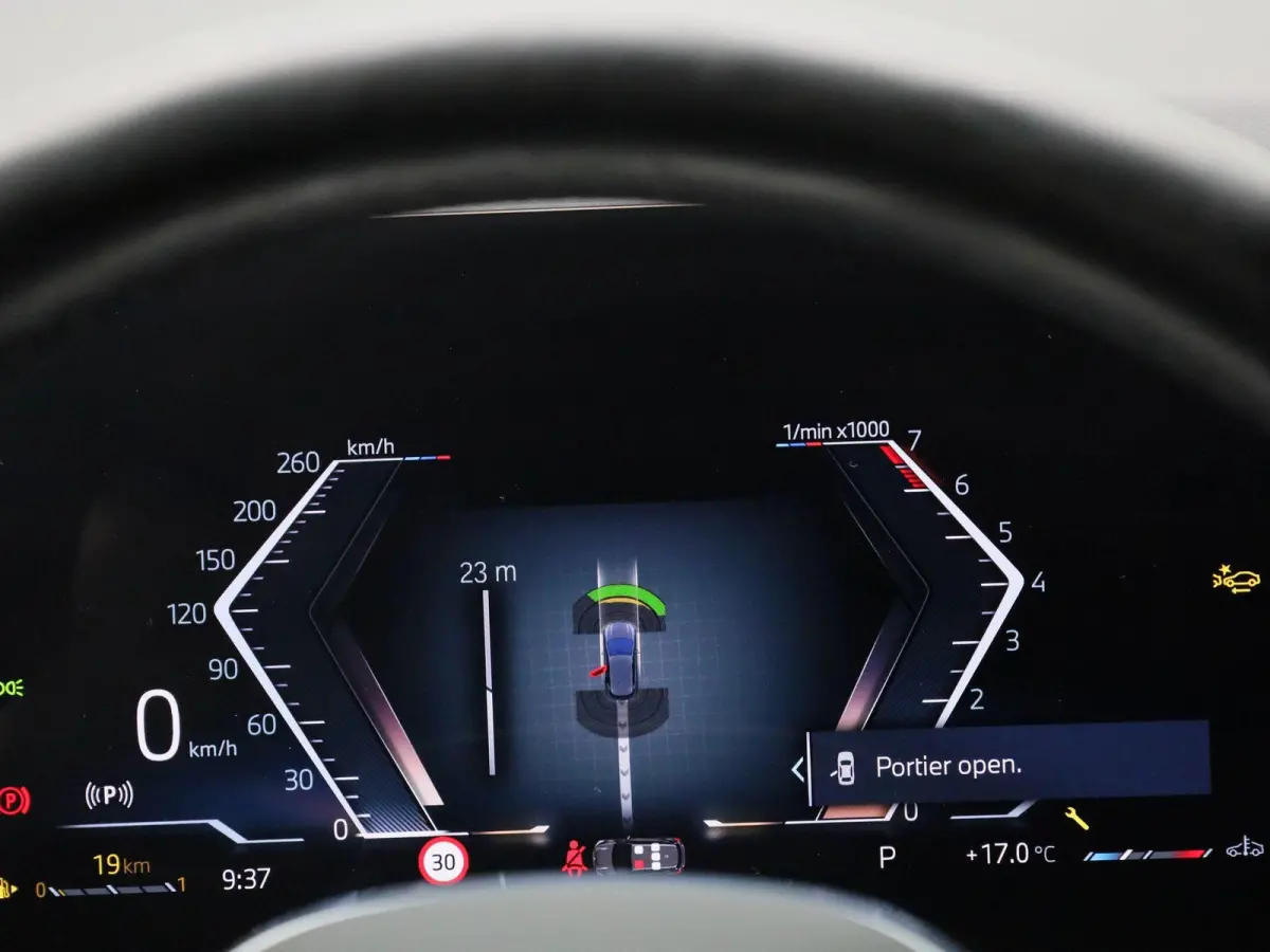 218i M-Sport AUTOMAAT | Carplay | Camera | CruiseControl | Stoelverwarming | Navigatie | M-Pakket |