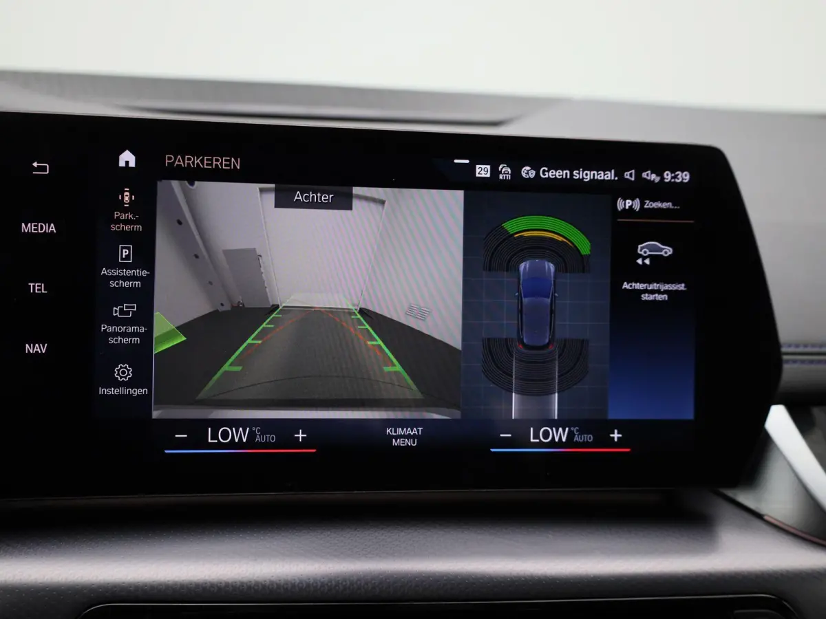 218i M-Sport AUTOMAAT | Carplay | Camera | CruiseControl | Stoelverwarming | Navigatie | M-Pakket |