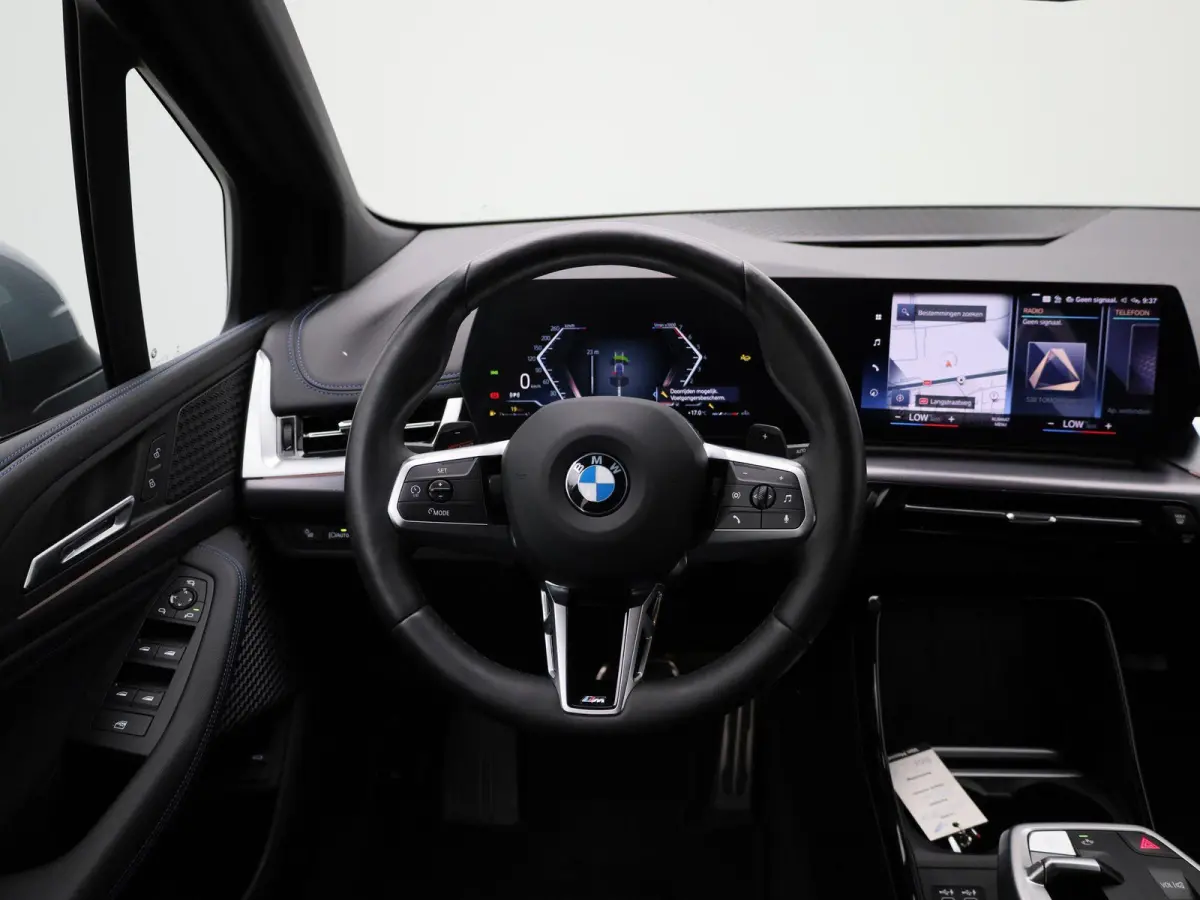 218i M-Sport AUTOMAAT | Carplay | Camera | CruiseControl | Stoelverwarming | Navigatie | M-Pakket |