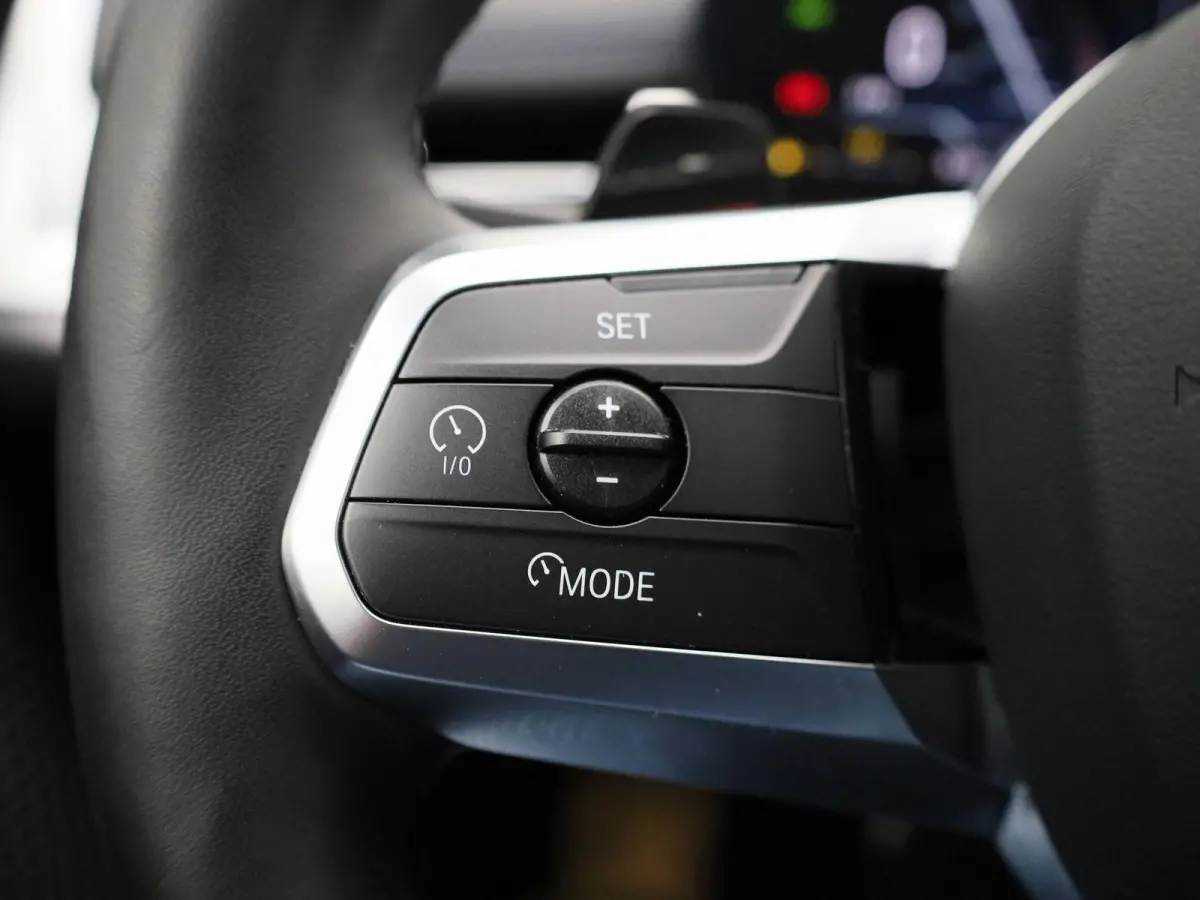 218i M-Sport AUTOMAAT | Carplay | Camera | CruiseControl | Stoelverwarming | Navigatie | M-Pakket |
