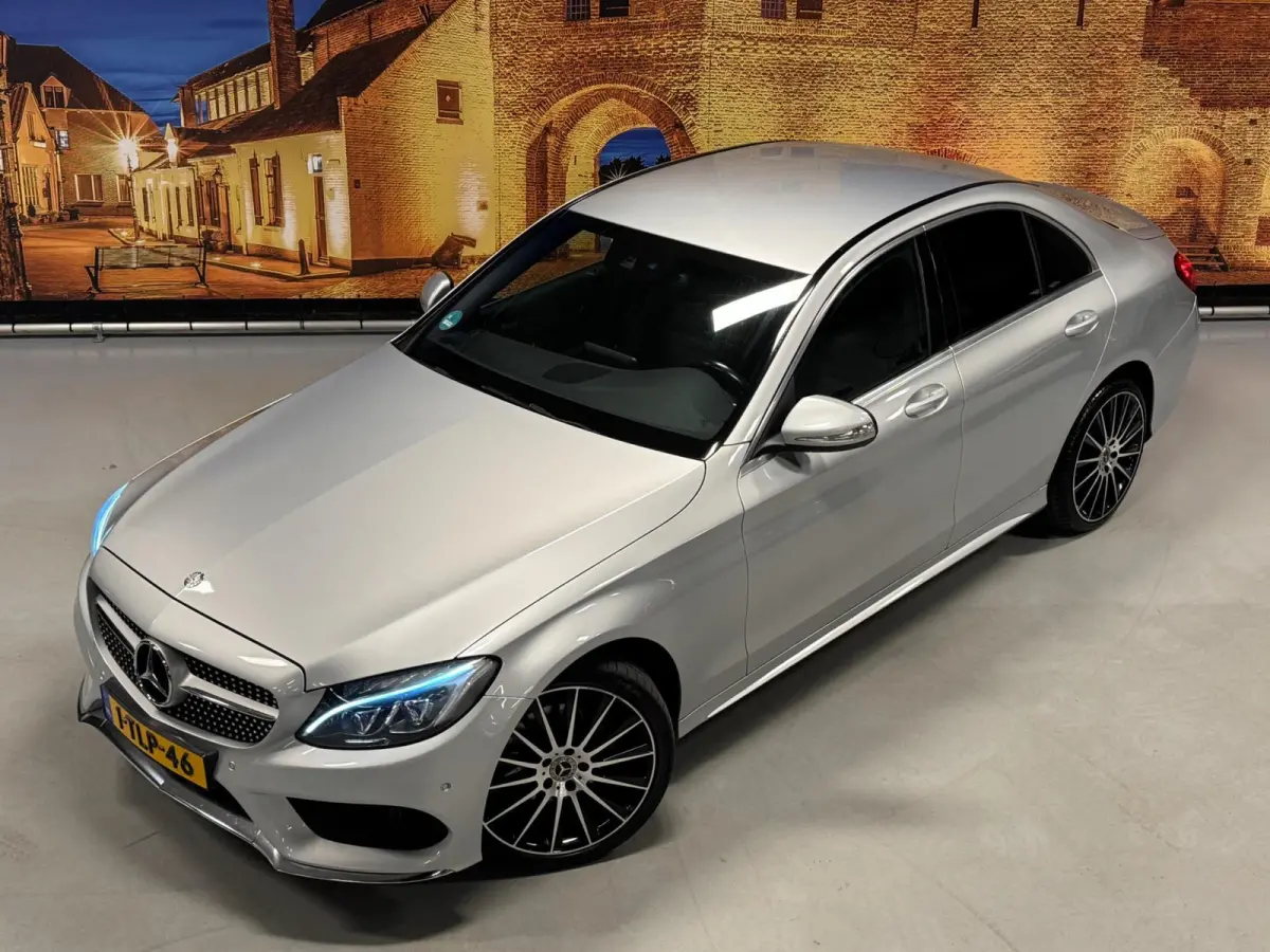180 AMG Automaat Leer Navigatie LED