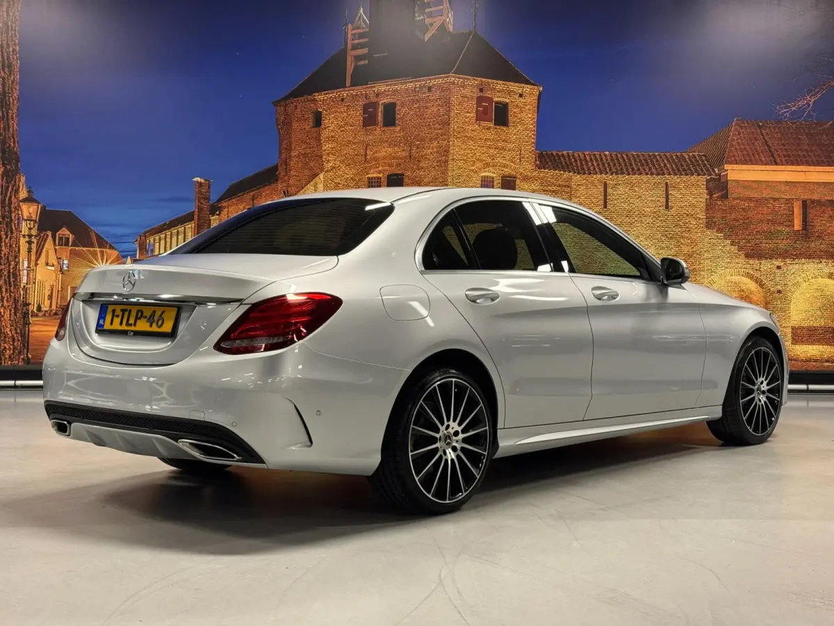 180 AMG Automaat Leer Navigatie LED