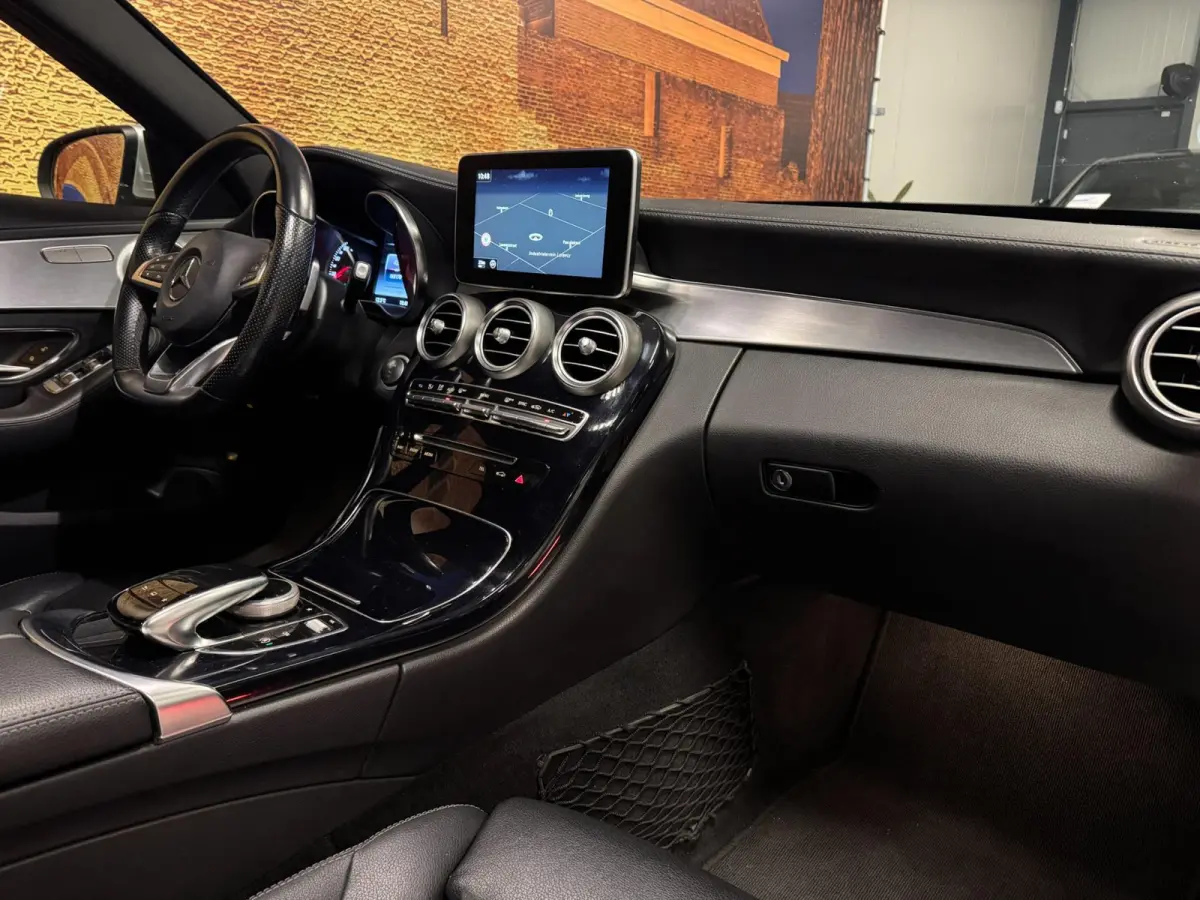 180 AMG Automaat Leer Navigatie LED