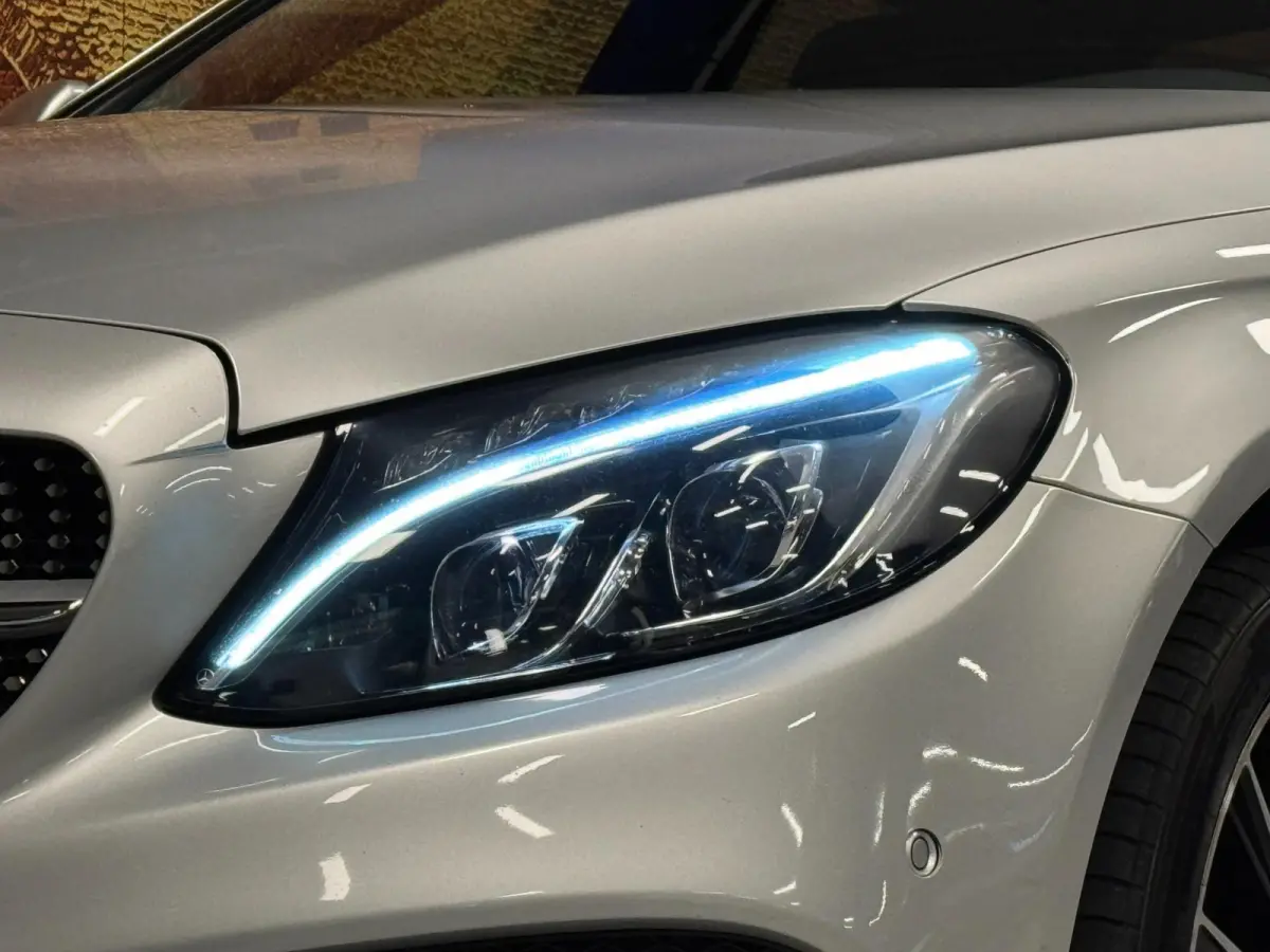 180 AMG Automaat Leer Navigatie LED