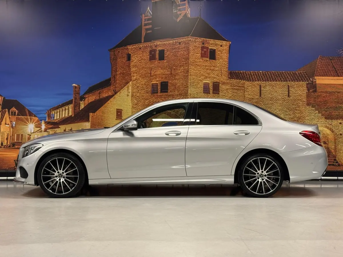 180 AMG Automaat Leer Navigatie LED