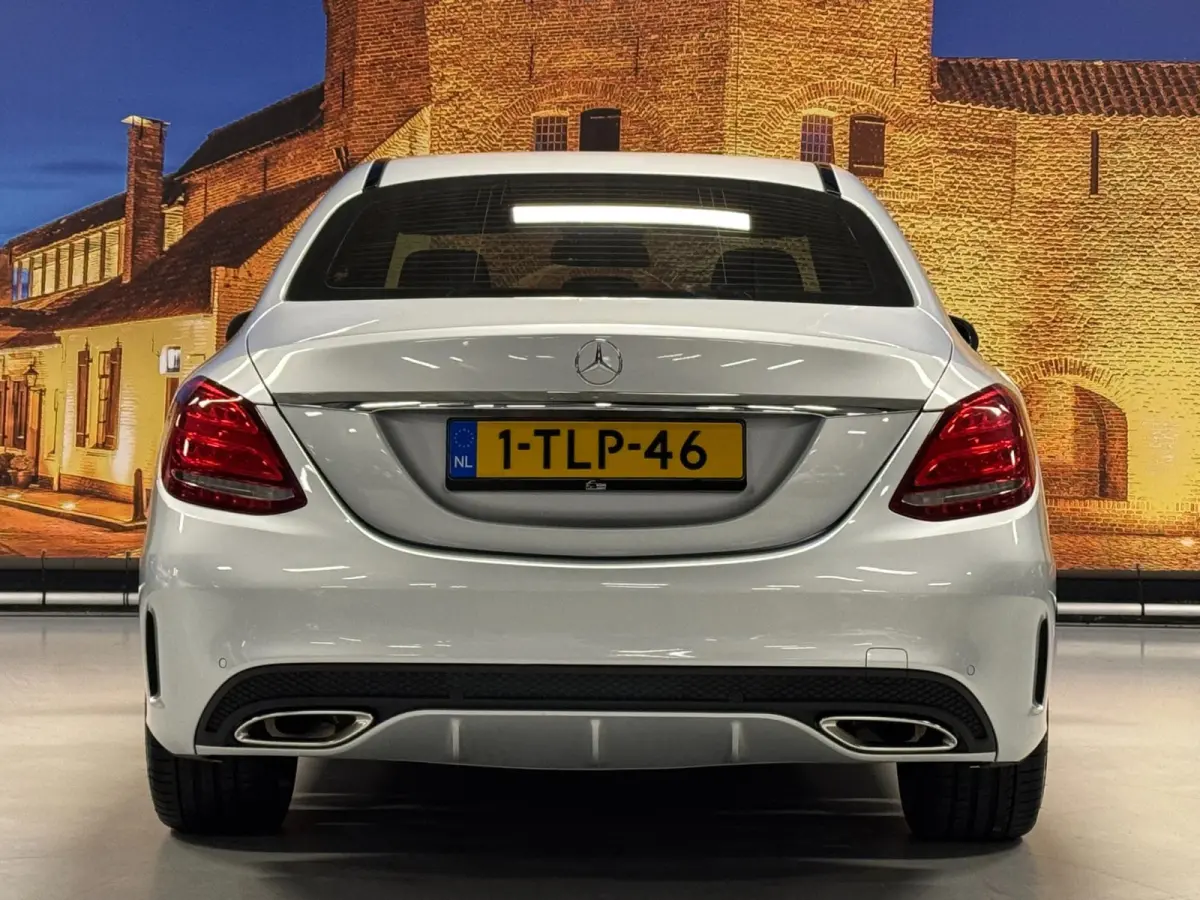 180 AMG Automaat Leer Navigatie LED