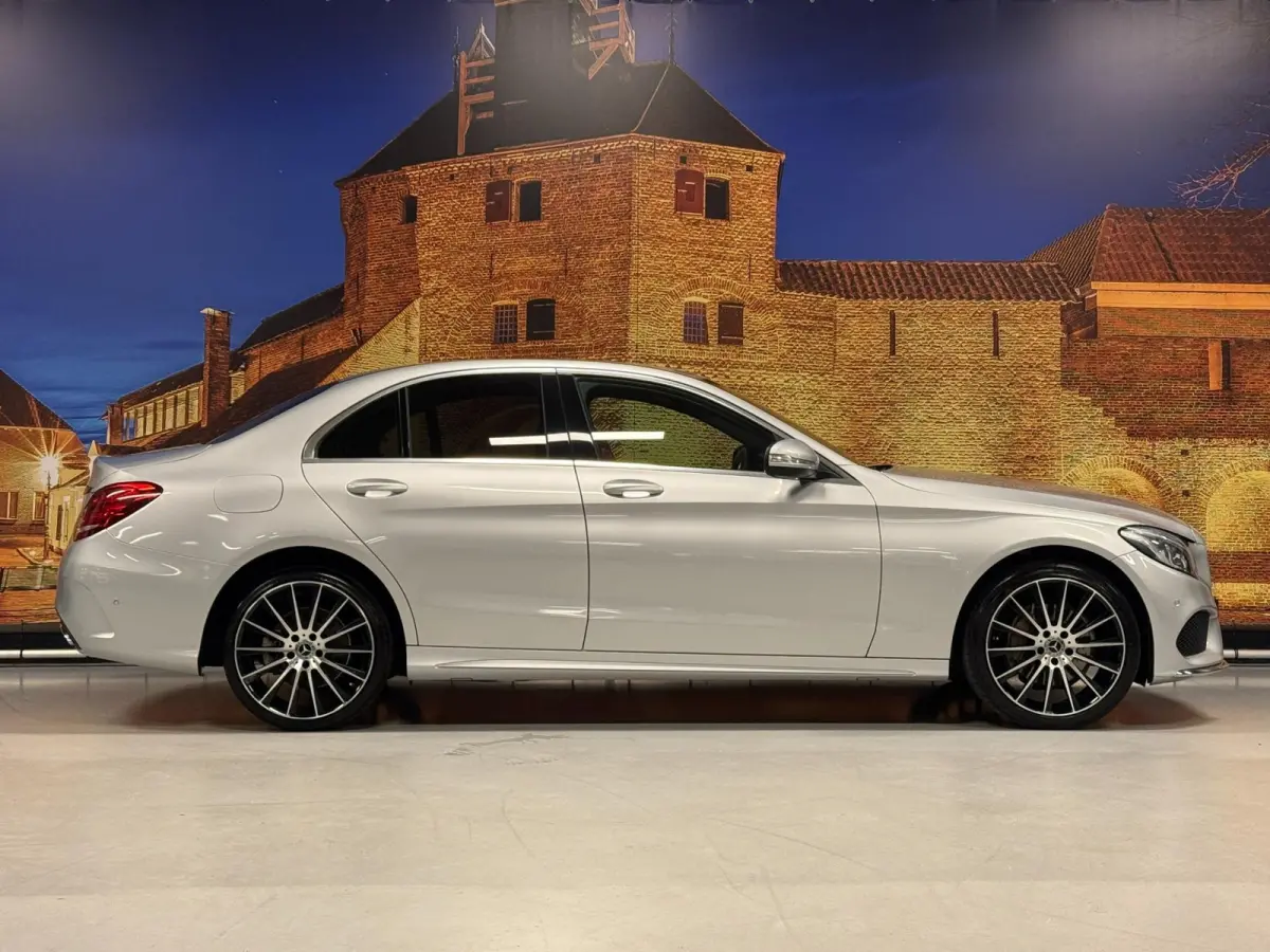 180 AMG Automaat Leer Navigatie LED