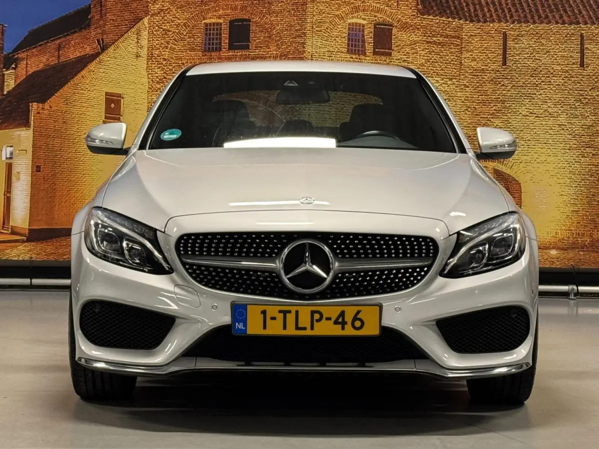 180 AMG Automaat Leer Navigatie LED