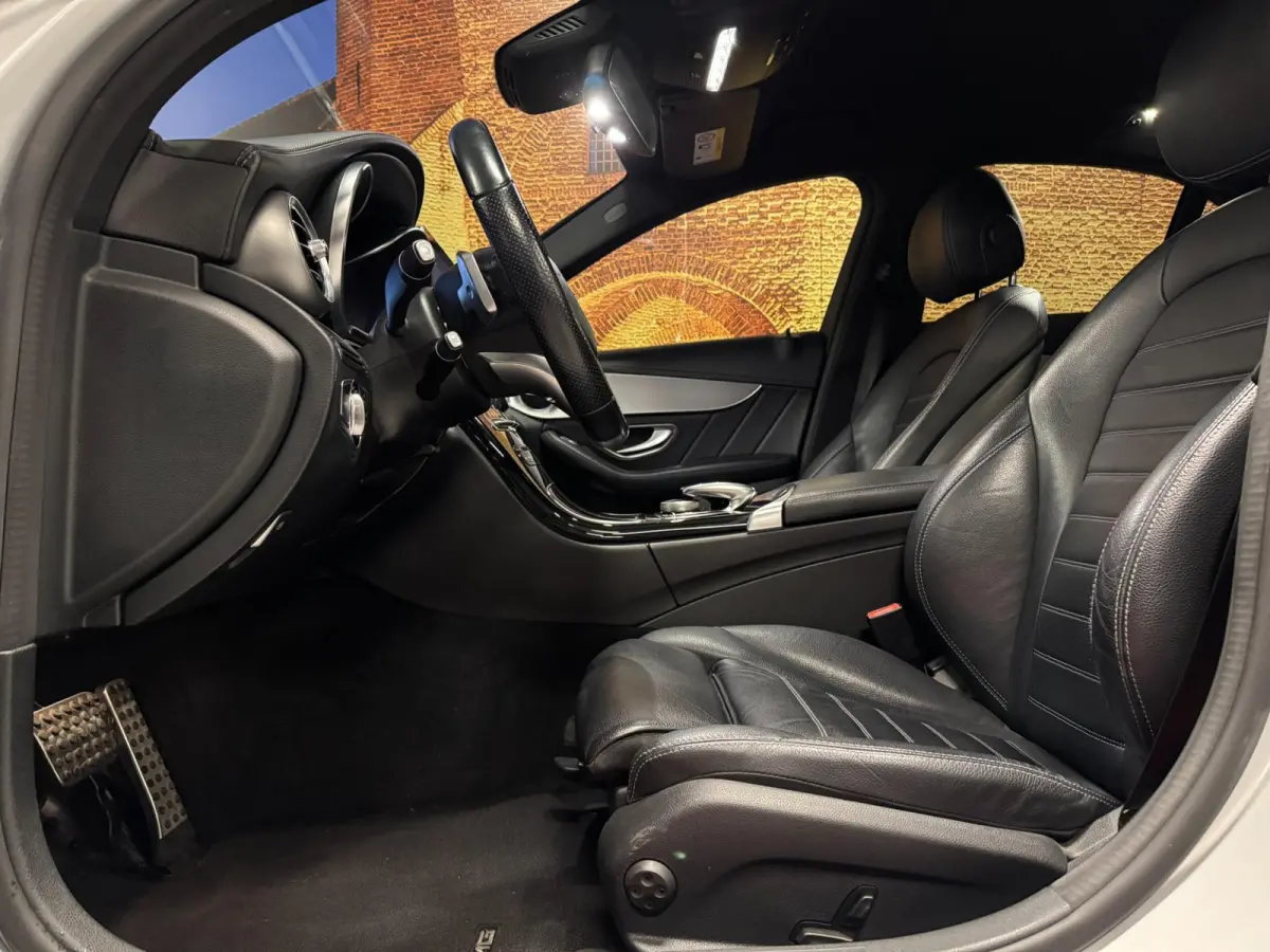 180 AMG Automaat Leer Navigatie LED