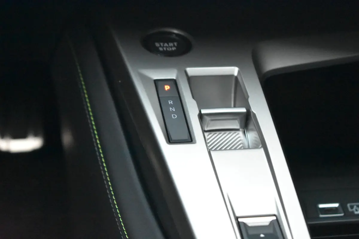 GT 58kWh DEMO-DEAL! | Warmtepomp | Alcantara | Massage | Elektr. Stoelen | Elektr. Achterklep | LED-Matrix | Adaptive Cruise | !!