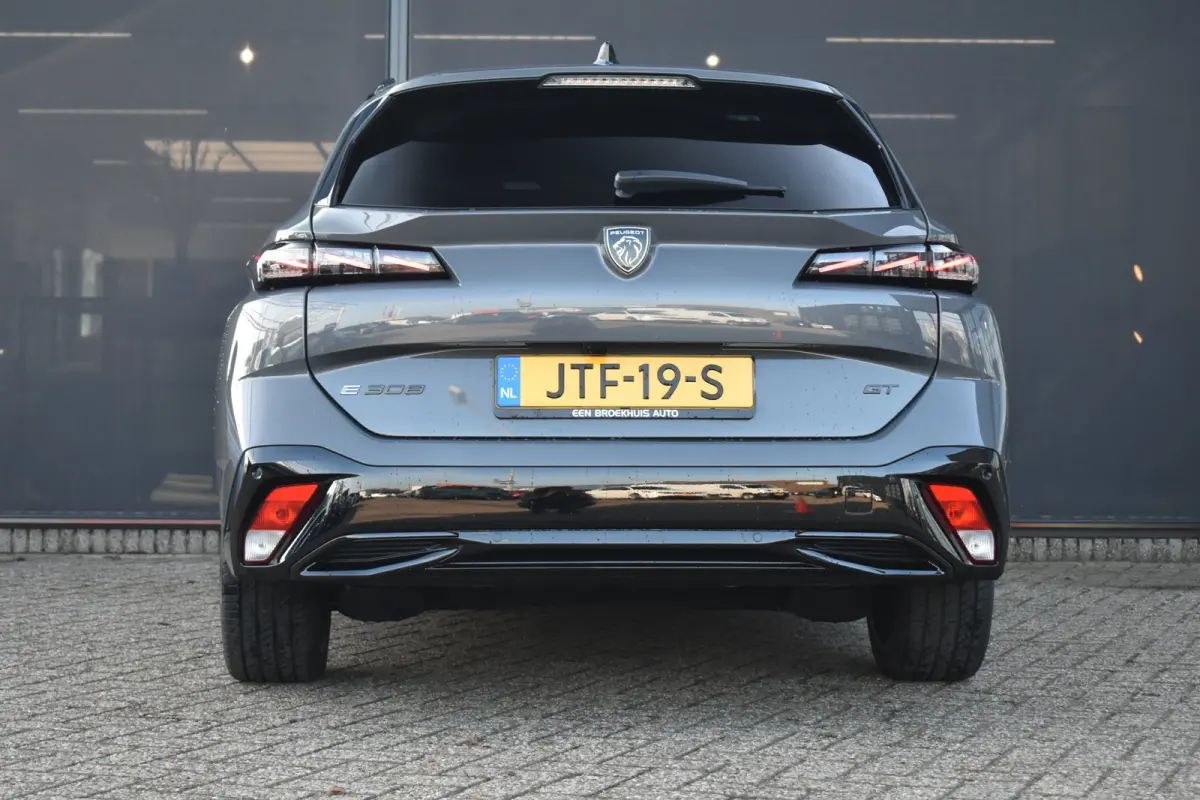 GT 58kWh DEMO-DEAL! | Warmtepomp | Alcantara | Massage | Elektr. Stoelen | Elektr. Achterklep | LED-Matrix | Adaptive Cruise | !!