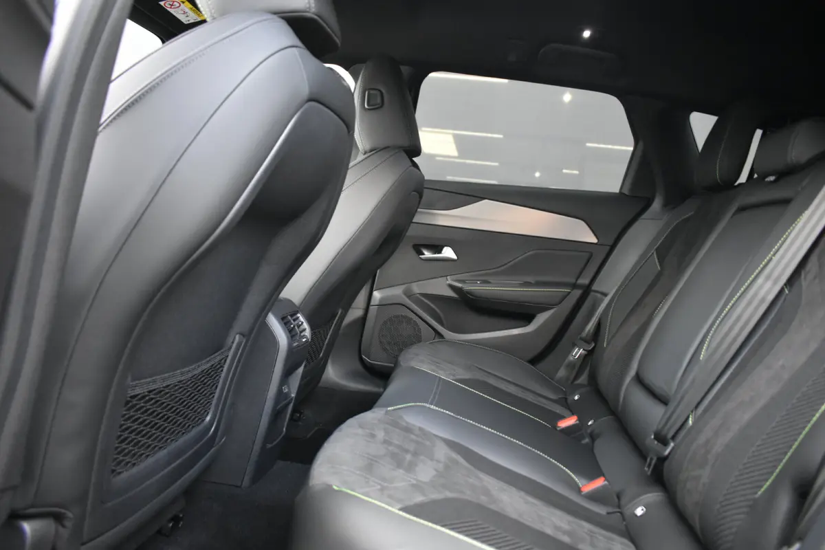 GT 58kWh DEMO-DEAL! | Warmtepomp | Alcantara | Massage | Elektr. Stoelen | Elektr. Achterklep | LED-Matrix | Adaptive Cruise | !!