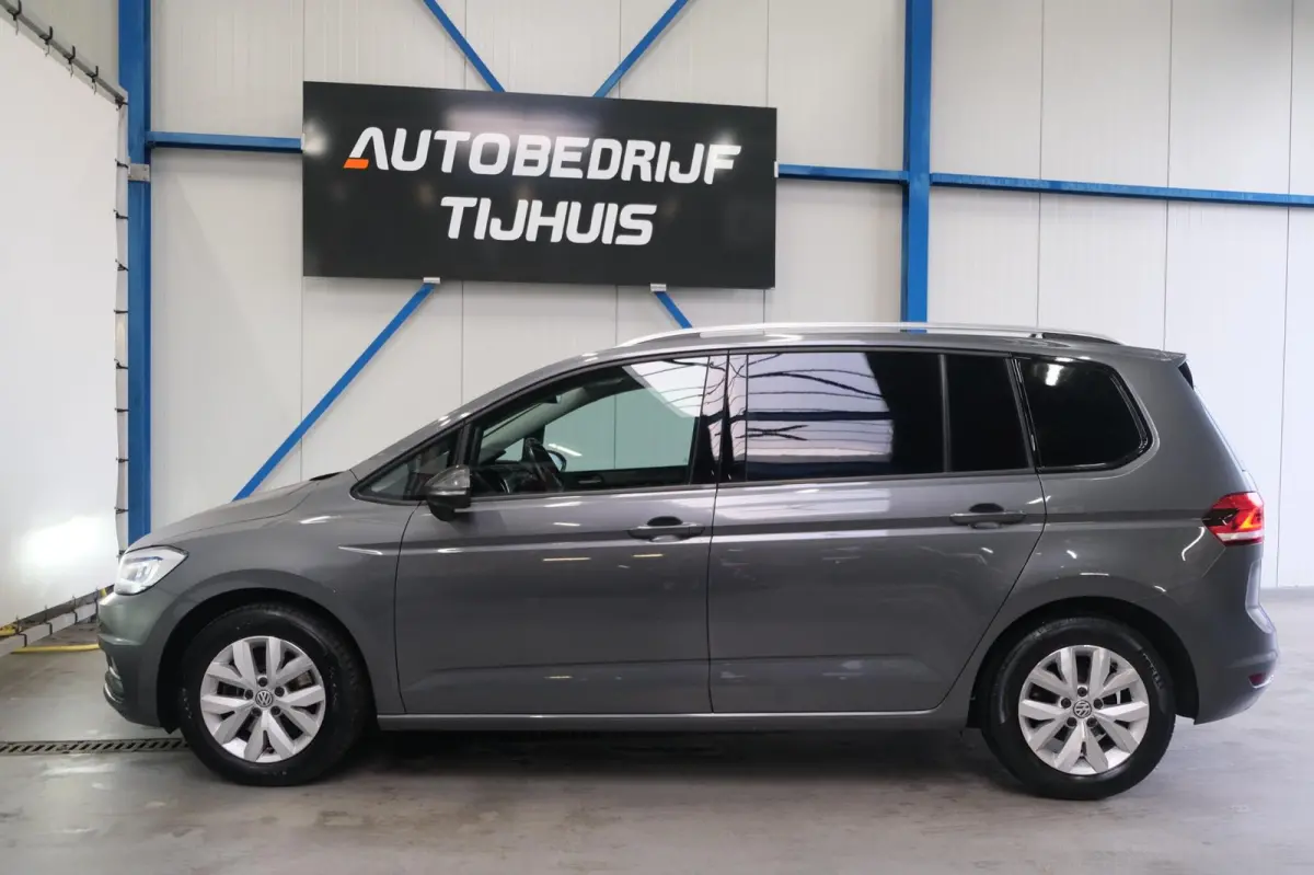 1.6 TDI - Grijskenteken, Airco, Cruise, Navi, PDC, Camera, Trekhaak.