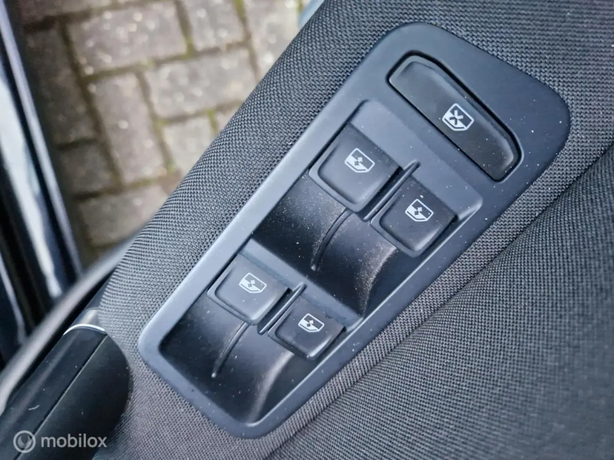 1.0 TSI Connected Series