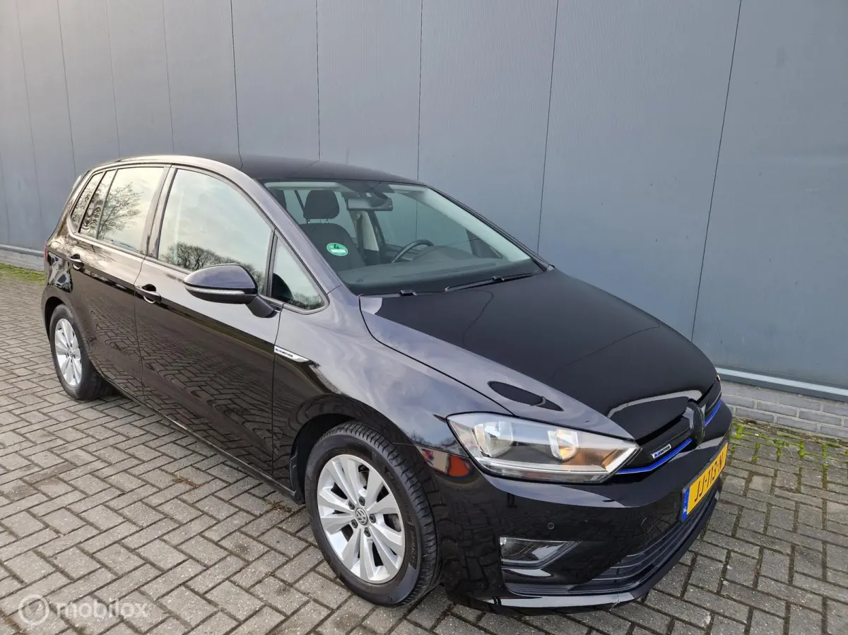 1.0 TSI Connected Series
